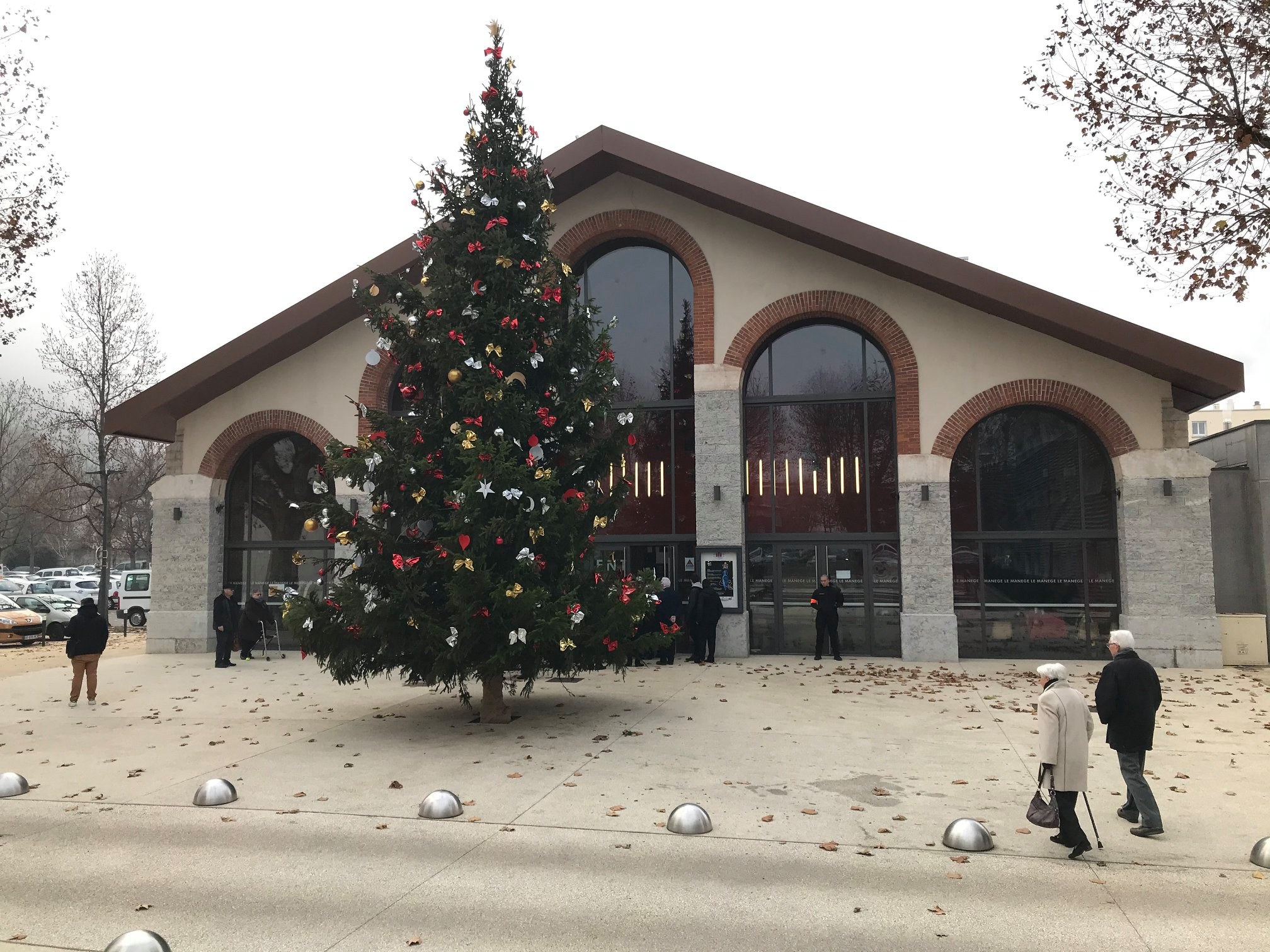 Colis de Noël des Seniors - Ville de VIENNE